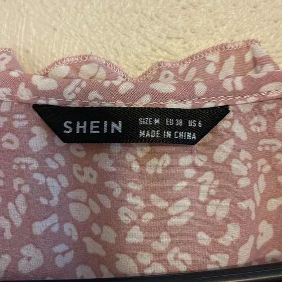 Shein long sleeve ruffled dress - Picture 3 of 3